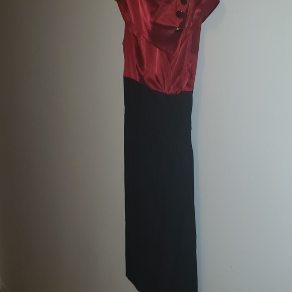 Le Chateau Dress. - Picture 5 of 5